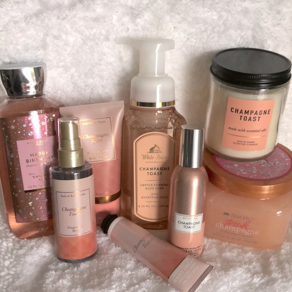 Bath & Body Works Other - Bath and Body Works Champagne Toast Bundle